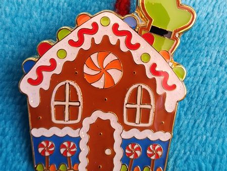 Mickey and Friends Gingerbread House Mystery Pins Online Sale