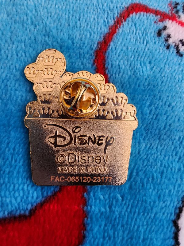 Mickey and Friends Gingerbread House Mystery Pins Online Sale